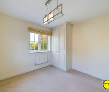 4 bedroom detached house to rent - Photo 5