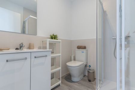 Charming room in Preciados - Photo 4