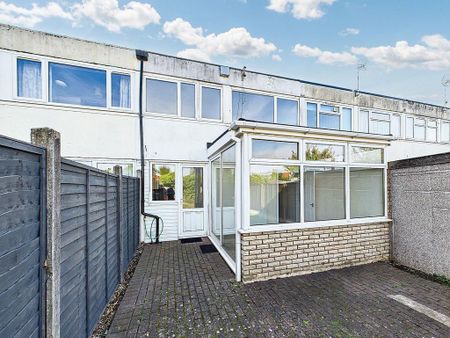 3 bedroom terraced house to rent - Photo 4