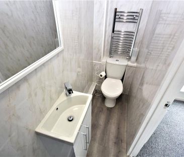 1 bedroom in a house share to rent - Photo 5