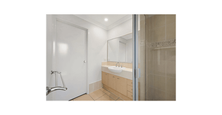 Spacious North Lakes Home with Side Access - Photo 4