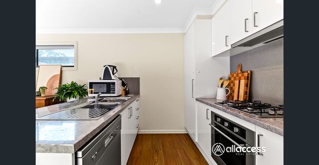 Contemporary Comfort in a Peaceful Crib Point Pocket-Allagents – Alltenants – Allaccess – - Photo 1