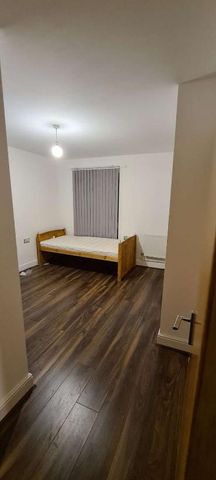 Coral Court, Serenity Close, Harrow-on-the-hill, HA2 - Photo 3