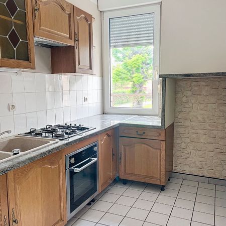 Appartement à louer - REIMS GARE - Photo 3