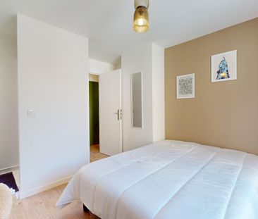 BROCHIER Colocation 3 chambres à Marseille - Photo 1