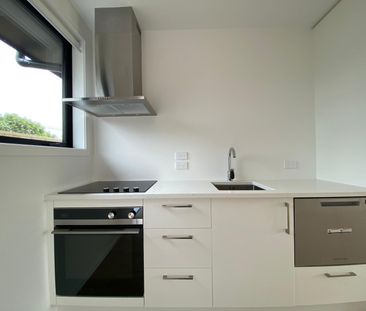 Brand New House in Mt Wellington - Photo 1