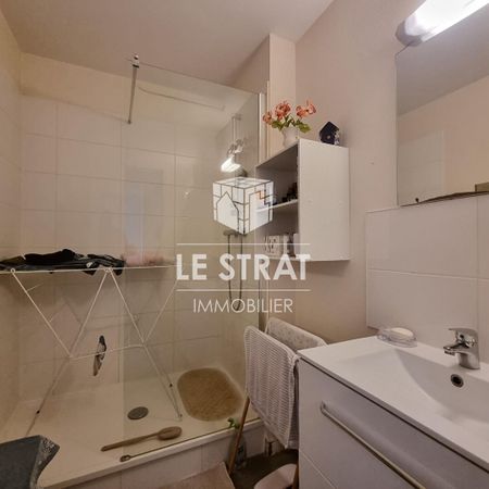 Location Appartement 2 pièces 56m² - Photo 4