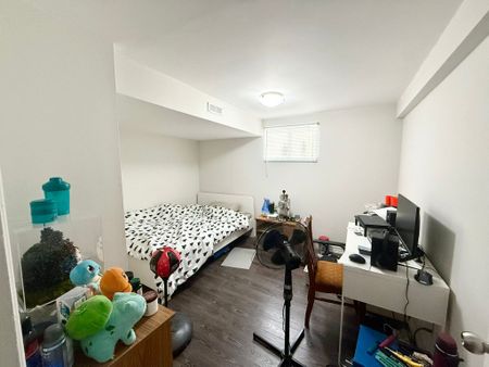 For Lease - 38 Deepdale Drive Unit# Lower, Toronto, Ontario - Photo 5