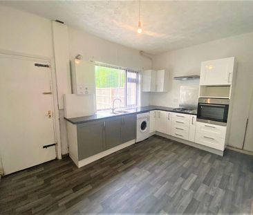 2 bedroom terraced house to rent - Photo 5