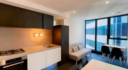 157 A'Beckett Street, Melbourne - Photo 2