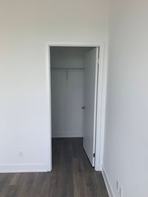 For Lease - 297 Oak Walk Drive Unit# 2507, Oakville, Ontario - Photo 1