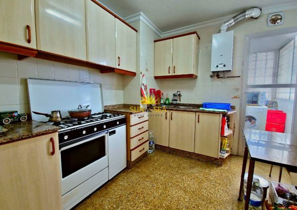 2 BEDROOM APARTMENT FOR RENT - TORREVIEJA