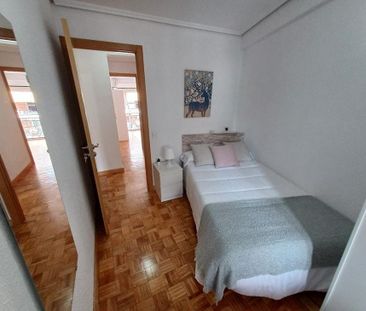 Calle de Maseda, Madrid, Community of Madrid 28039 - Photo 6