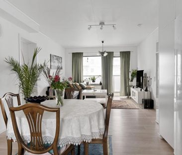 Bandtraktorgatan, Angered - Photo 1