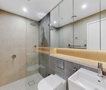 Modern Two Bedroom Apartment with Carspace at the Metro Station - Photo 5