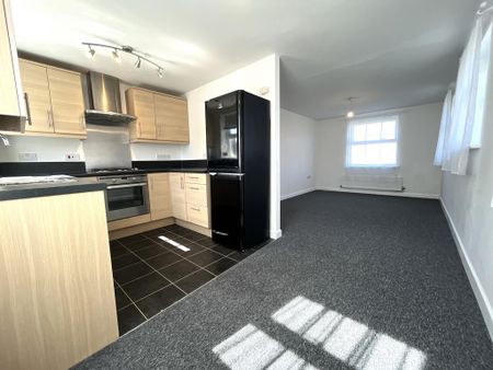 2 bedroom apartment to rent - Photo 4