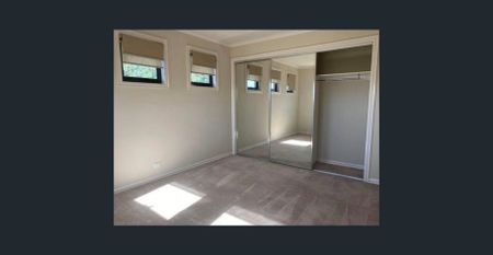 Three Bedroom Townhouse Newport- Garage not available to this property - Photo 4