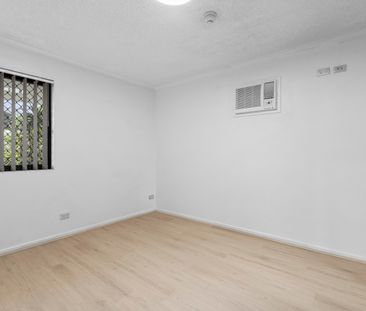 3/75 Thorn Street, Kangaroo Point QLD 4169 - Apartment For Rent | D... - Photo 1