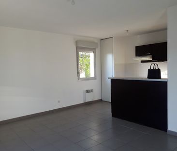 Location Appartement 2 pièces 43m² FROUZINS 31270 - Photo 5