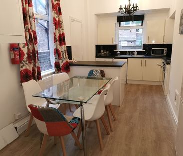 5 Bed Terraced House, Mabfield Road, M14 - Photo 3