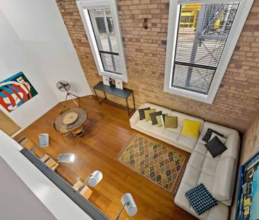 Sophisticated Living - Photo 4