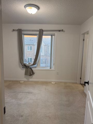 For Lease - 3135 Boxford Crescent Unit# 12, Mississauga, Ontario - Photo 5