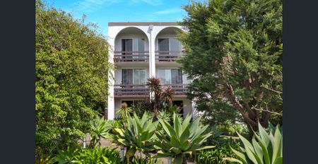 A calm, easy lifestyle by the beach - Photo 5