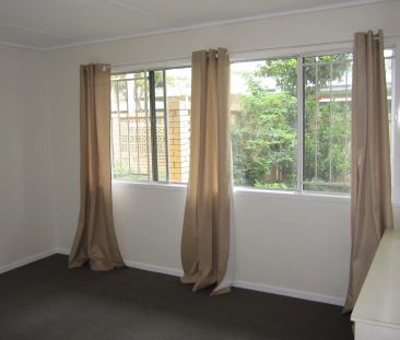 Unit 4/697 Logan Road, Greenslopes. - Photo 2