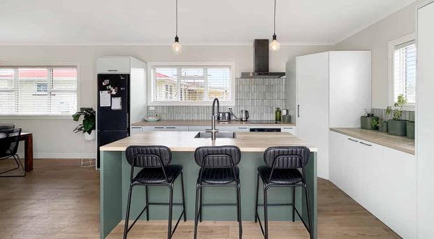 CASTLECLIFF - 3 BEDROOMS - Photo 1