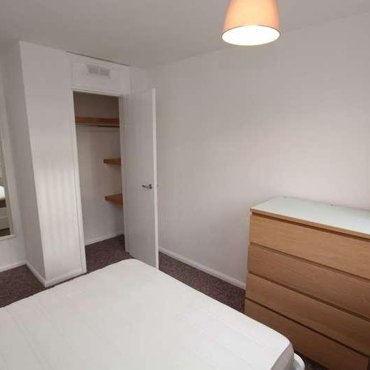 Shawgreen Close, Hulme, Manchester, M15 - Photo 1