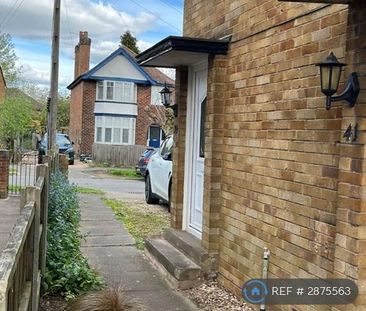 2 bedroom maisonette to rent - Photo 4