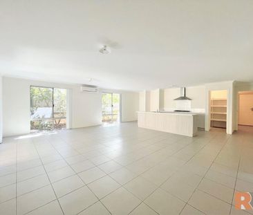 3 Halcyon Crescent, Aveley, WA 6069 - Photo 4