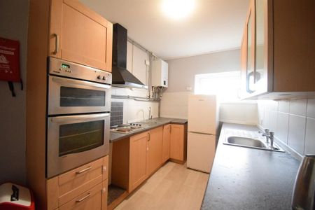 1 bedroom flat to rent - Photo 3
