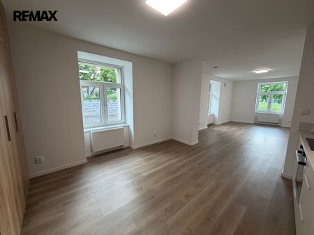 Pronájem bytu 3+1 81 m², Komenského 19, Lanškroun - Fotografie 2