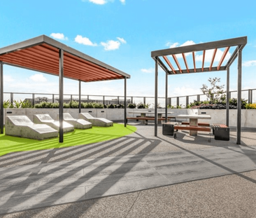 Modern & Stylish Two Bedroom Apartment Located Near All Amenities! - Photo 5