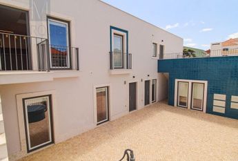Apartamento T1+1 em Setúbal