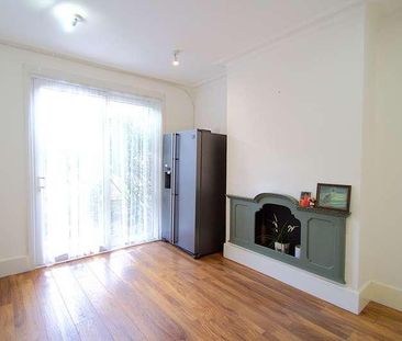 Cambridge Road, North Harrow, HA2 - Photo 2