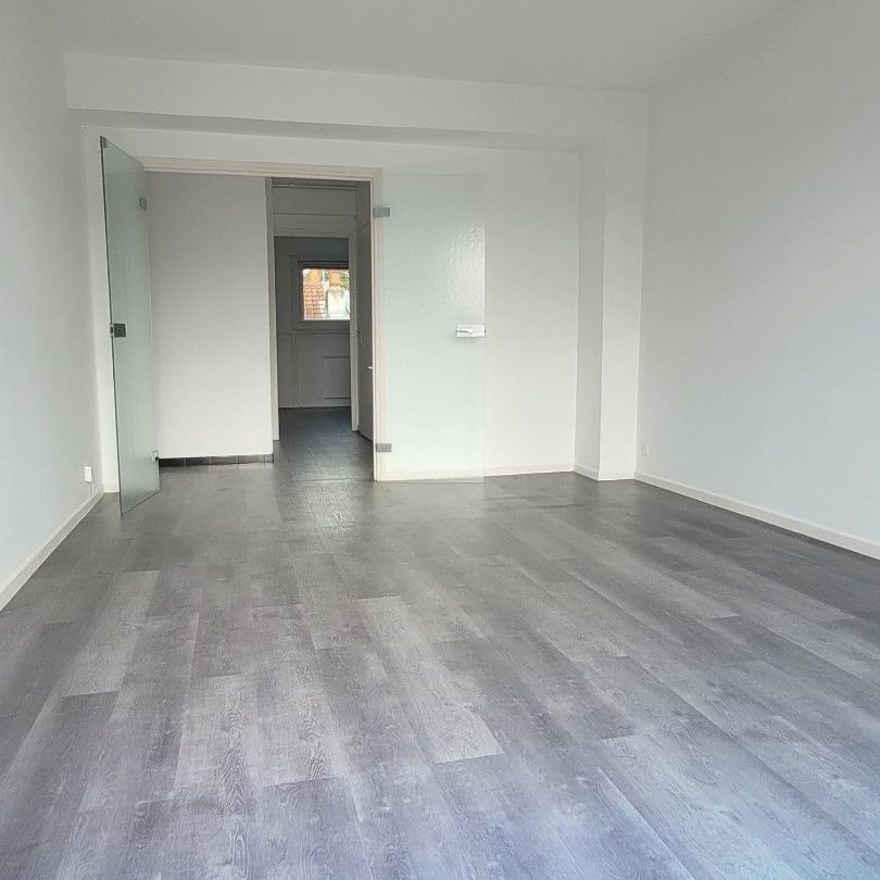 Location Appartement 2 pièces 47m² HAZEBROUCK 59190 - Photo 1