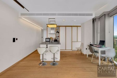 Manhattan Loft Gardens, International Way, London - Photo 4