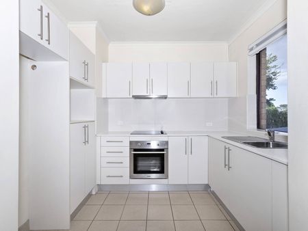 2/96 Macauley Street, Leichhardt NSW 2040 - Apartment For Rent | Domain - Photo 2