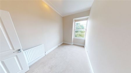 Apsley Road Flat 4, Clifton, BS8 2SS - Photo 4