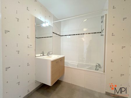 Location Appartement 3 pièces 61m² - Photo 5