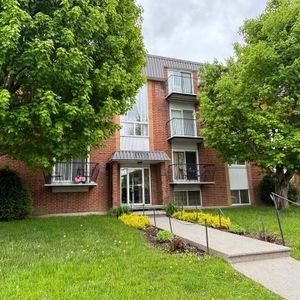 4½| RÉNOVÉ | CHAUFFAGE-EAU CHAUDE|PROMO - Photo 3