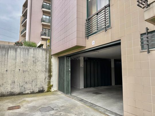 Apartamento T3 espaçoso para arrendamento em Rio Tinto - Photo 1