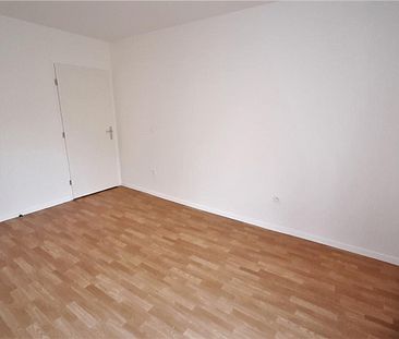 location Appartement T2 DE 39.1m² À VILLEJUIF - Photo 3