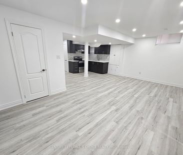 For Lease - 30 Bucksaw Street, Brampton, Ontario - Photo 5