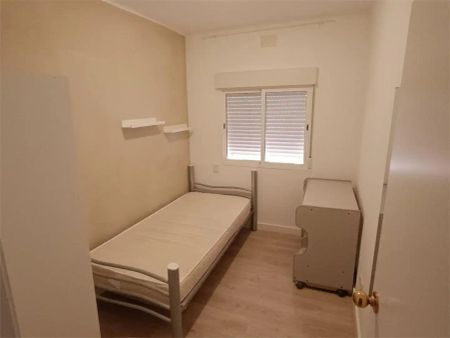 Piso de alquiler en Calle Zurgena, 34, San Luis - Photo 3