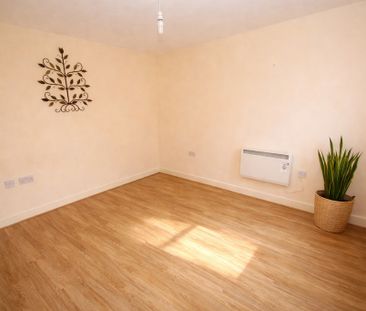 2 Bedroom Apartment, Chester - Photo 5