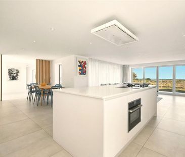 5 bedroom detached house to rent - Photo 1