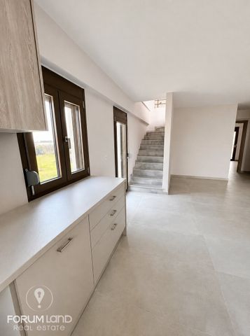 Μεζονέτα προς Ενοικίαση 135 τ.μ. - 1.500€ - Photo 2